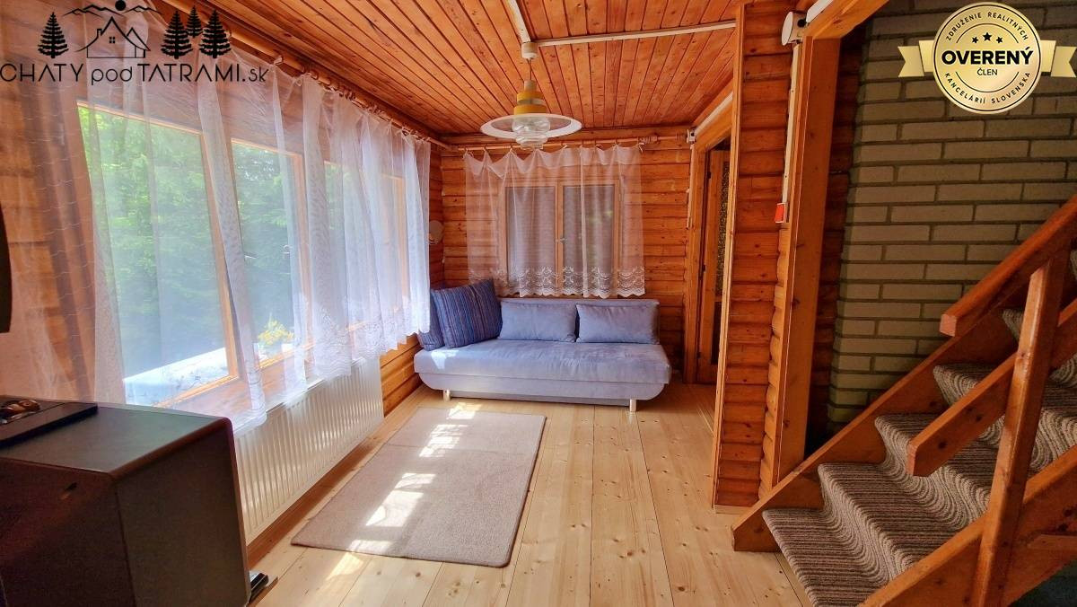 4i chata v lese pri potôčiku Krpáčovo Nízke Tatry