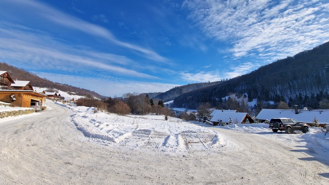 Investičný pozemok 500m od ski&bike Mýto pod Ďumbierom