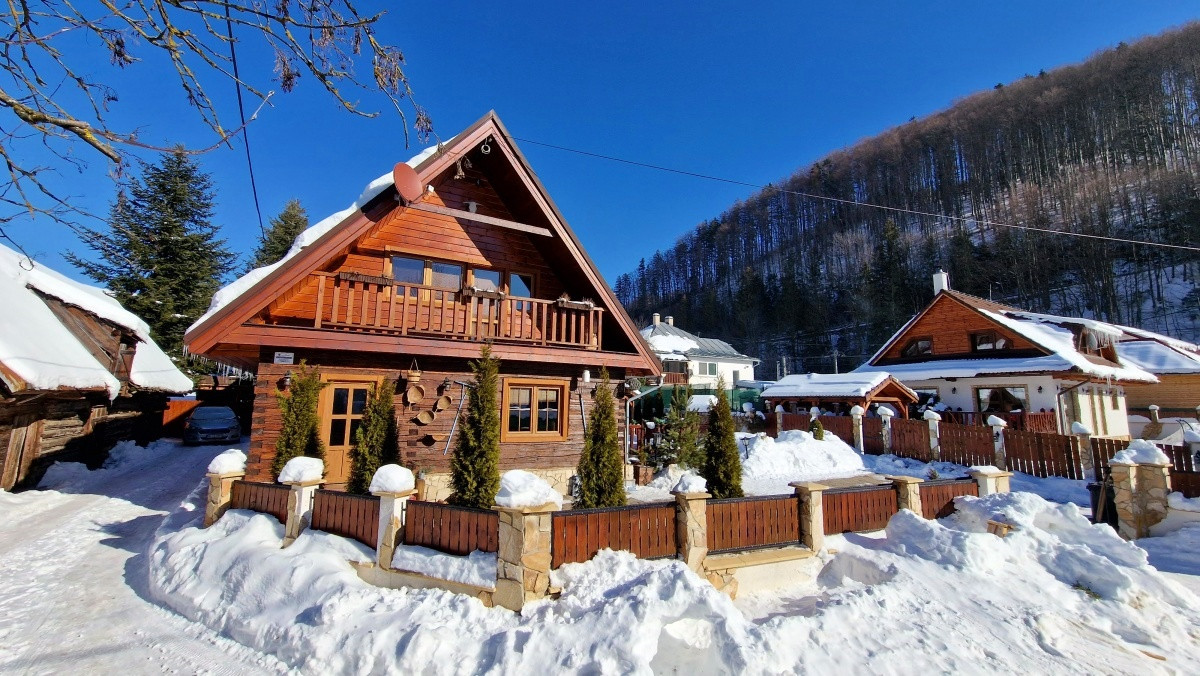 Štýlová dvojapartmánová drevenica Mýto Nízke Tatry