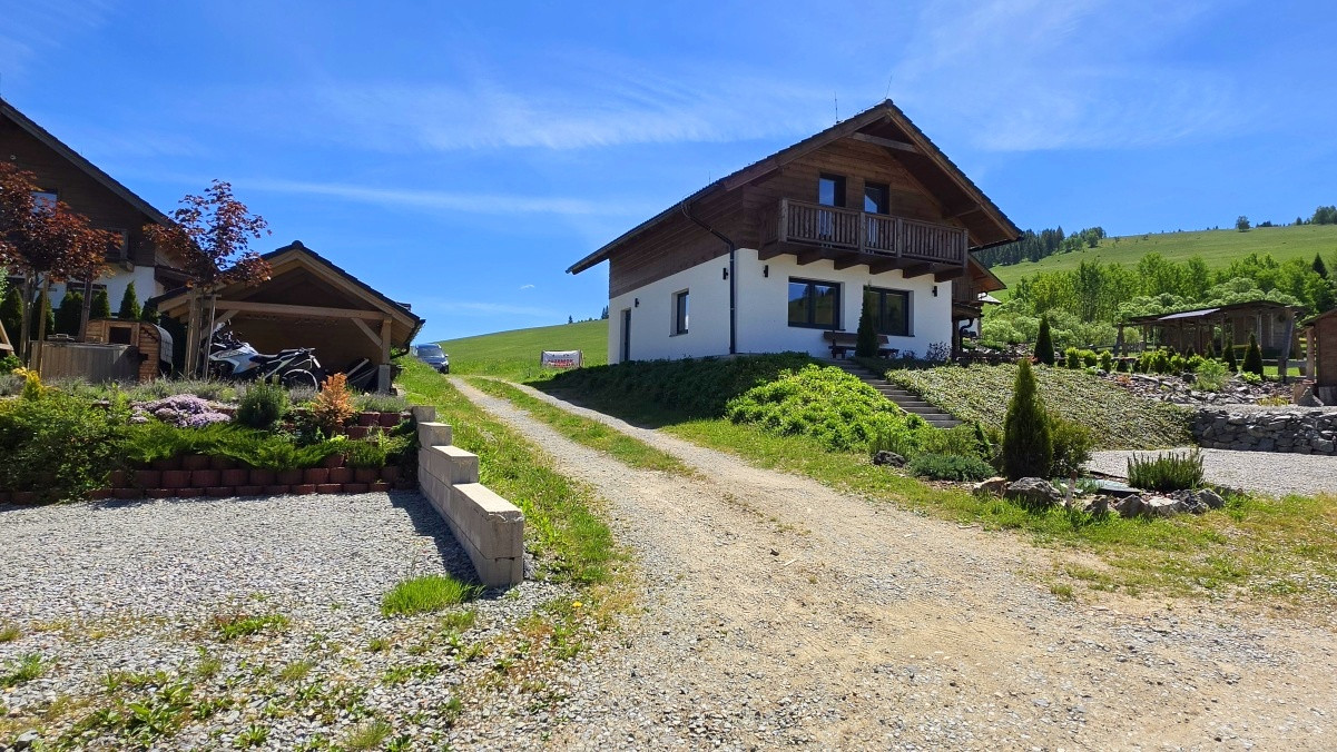 Unikátny stavebný pozemok pod lyžiarskym svahom Čierny Balog