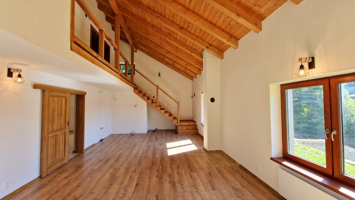 Nová 4 izbová chata s galériou v lese - Tále, Nízke Tatry