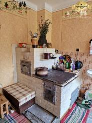 Chalúpka, polosamota, 1,9 ha pozemok, výhľad na Nízke Tatry 