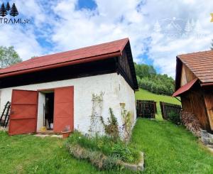 Chalúpka, polosamota, 1,9 ha pozemok, výhľad na Nízke Tatry 