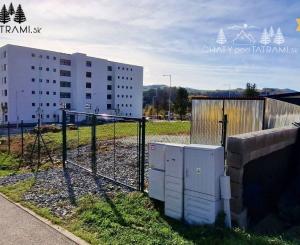 Stavebný pozemok s IS v TOP lokalite Kasárne Brezno