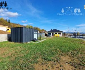 Stavebný pozemok s IS v TOP lokalite Kasárne Brezno