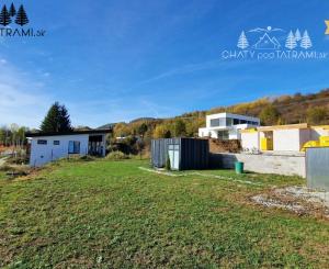 Stavebný pozemok s IS v TOP lokalite Kasárne Brezno