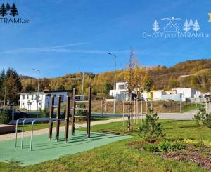 Stavebný pozemok s IS v TOP lokalite Kasárne Brezno