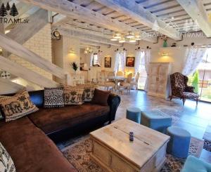 5i dom v provensálskom štýle Mýto Nízke Tatry