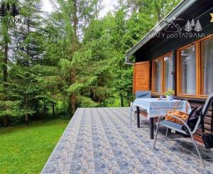 4i chata v lese pri potôčiku Krpáčovo Nízke Tatry