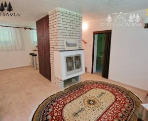 4i chata v lese pri potôčiku Krpáčovo Nízke Tatry