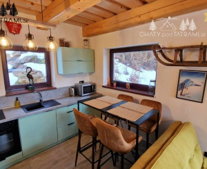 Nové chaty v lese Krpáčovo Nízke Tatry