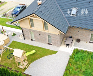 Dvojapartmánový dom pod lyžiarskym svahom Čierny Balog