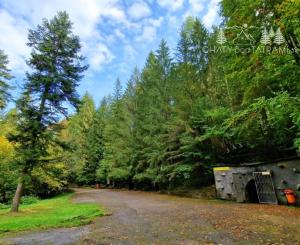 Pozemok pri vchode do jaskyne Bystrá Nízke Tatry