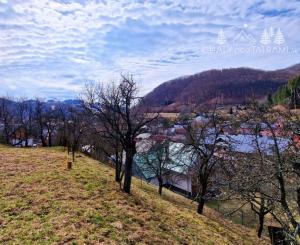 Stavebný pozemok na pokojnom mieste Mýto Nízke Tatry