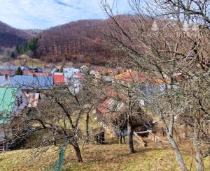 Stavebný pozemok na pokojnom mieste Mýto Nízke Tatry