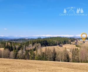 Precízna drevostavba nad mrakmi s bezkonkurenčným výhľadom