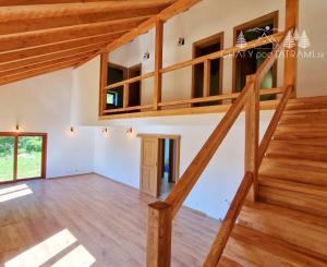 Nová 4 izbová chata s galériou v lese - Tále, Nízke Tatry
