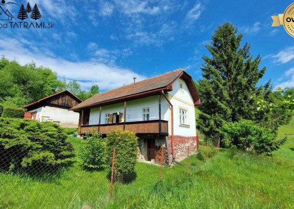 Chalúpka, polosamota, 1,9 ha pozemok, výhľad na Nízke Tatry 