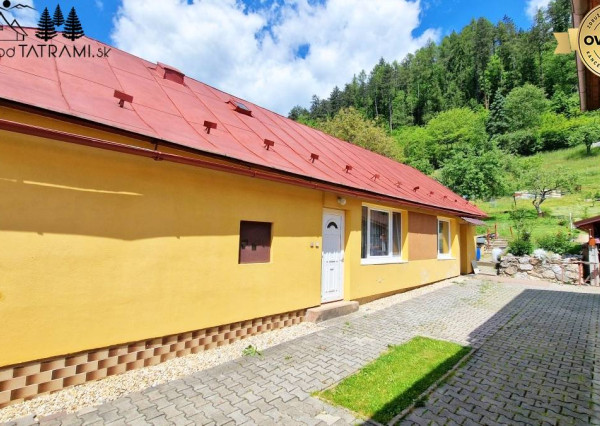 Útulný 3i domček na slnečnom pozemku Nízke Tatry