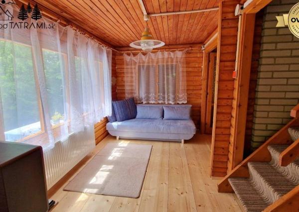 4i chata v lese pri potôčiku Krpáčovo Nízke Tatry