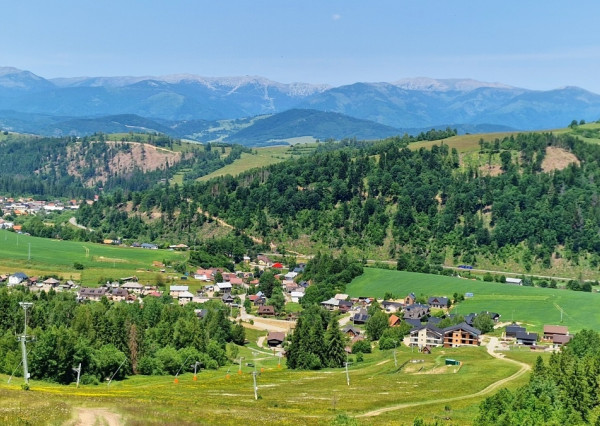 Unikátny stavebný pozemok pod lyžiarskym svahom Čierny Balog