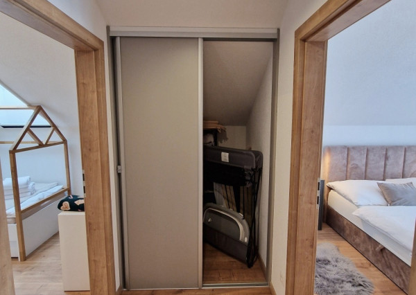 Dvojapartmánový dom pod lyžiarskym svahom Čierny Balog