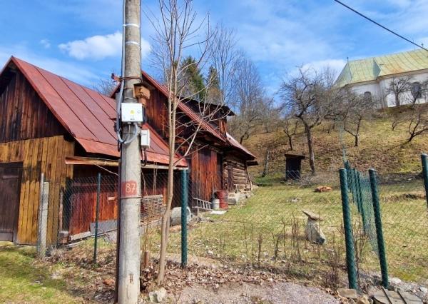 Stavebný pozemok na pokojnom mieste Mýto Nízke Tatry