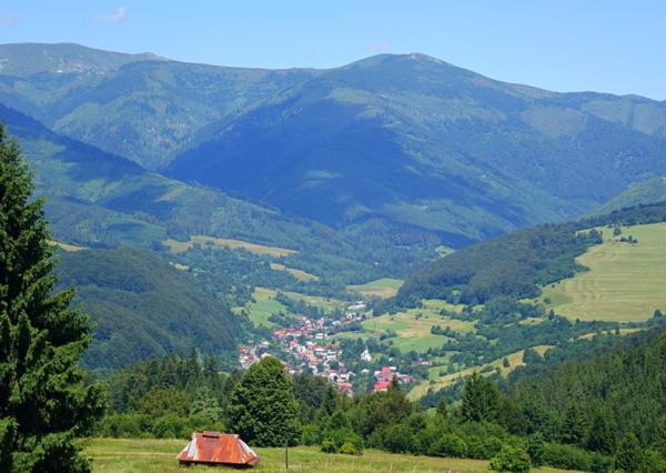 Stavebný pozemok na pokojnom mieste Mýto Nízke Tatry