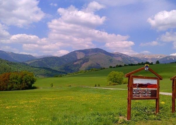 Stavebný pozemok na pokojnom mieste Mýto Nízke Tatry