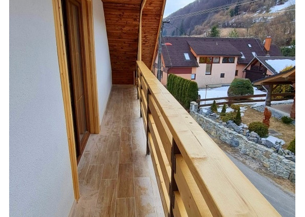 ZĽAVA Dom pre veľké skupiny, ktorý zarába Mýto – Nízke Tatry