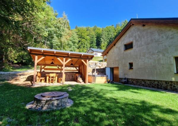 Nová 4 izbová chata s galériou v lese - Tále, Nízke Tatry