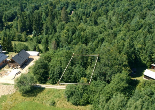 Stavebný pozemok v lese – Mýto pod Ďumbierom Nízke Tatry