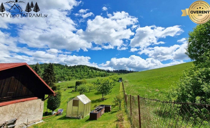 Chalúpka, polosamota, 1,9 ha pozemok, výhľad na Nízke Tatry  - fotografia 19
