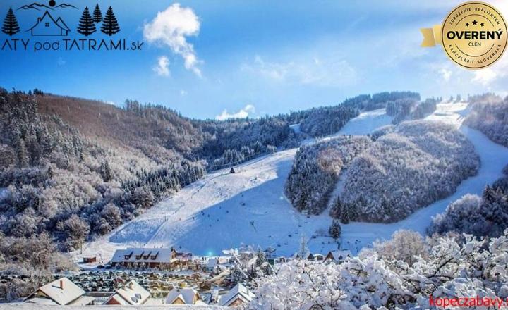 Rezervované Stavebný pozemok pod Chopkom Nízke Tatry - fotografia 11