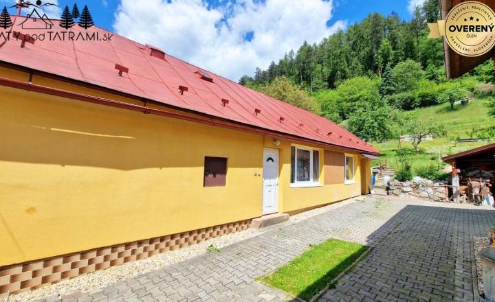 Útulný 3i domček na slnečnom pozemku Nízke Tatry - fotografia 4