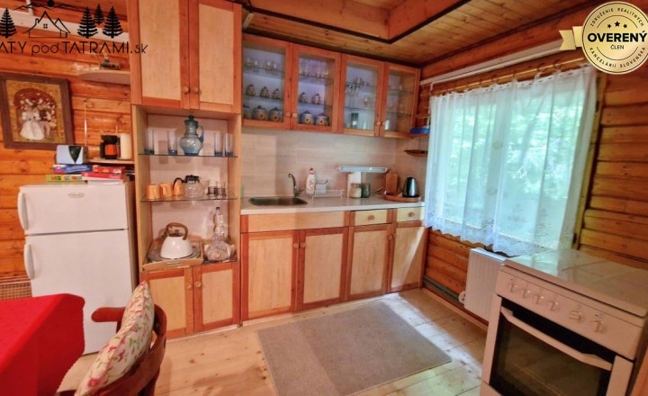 4i chata v lese pri potôčiku Krpáčovo Nízke Tatry - fotografia 14