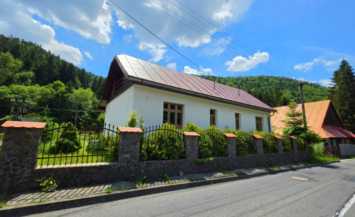 4‑izbový dom po kompletnej rekonštrukcii Bystrá Nízke Tatry - fotografia 27