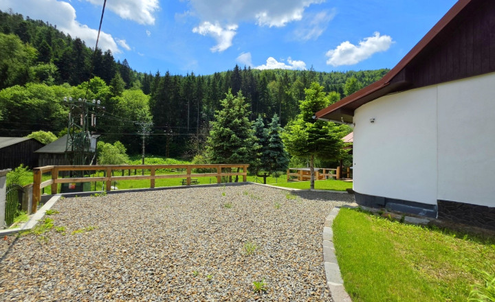 4‑izbový dom po kompletnej rekonštrukcii Bystrá Nízke Tatry - fotografia 26